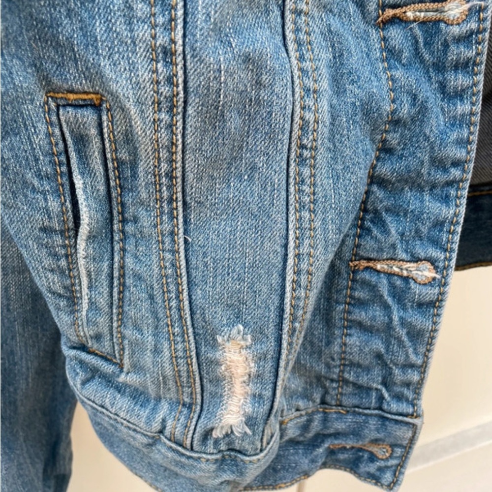 Jean jacket - Picture 5 of 5